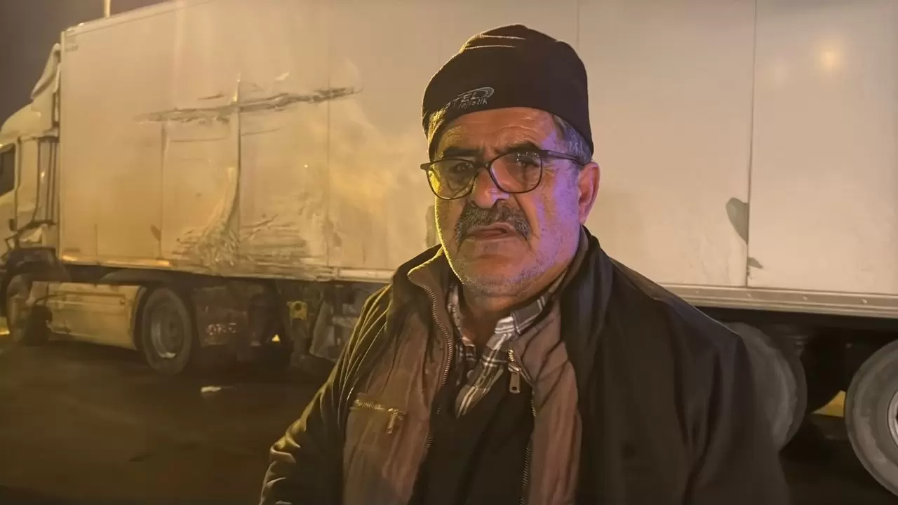 Sakarya'daki zincirleme kazada tır şoförü o anları anlattı 3