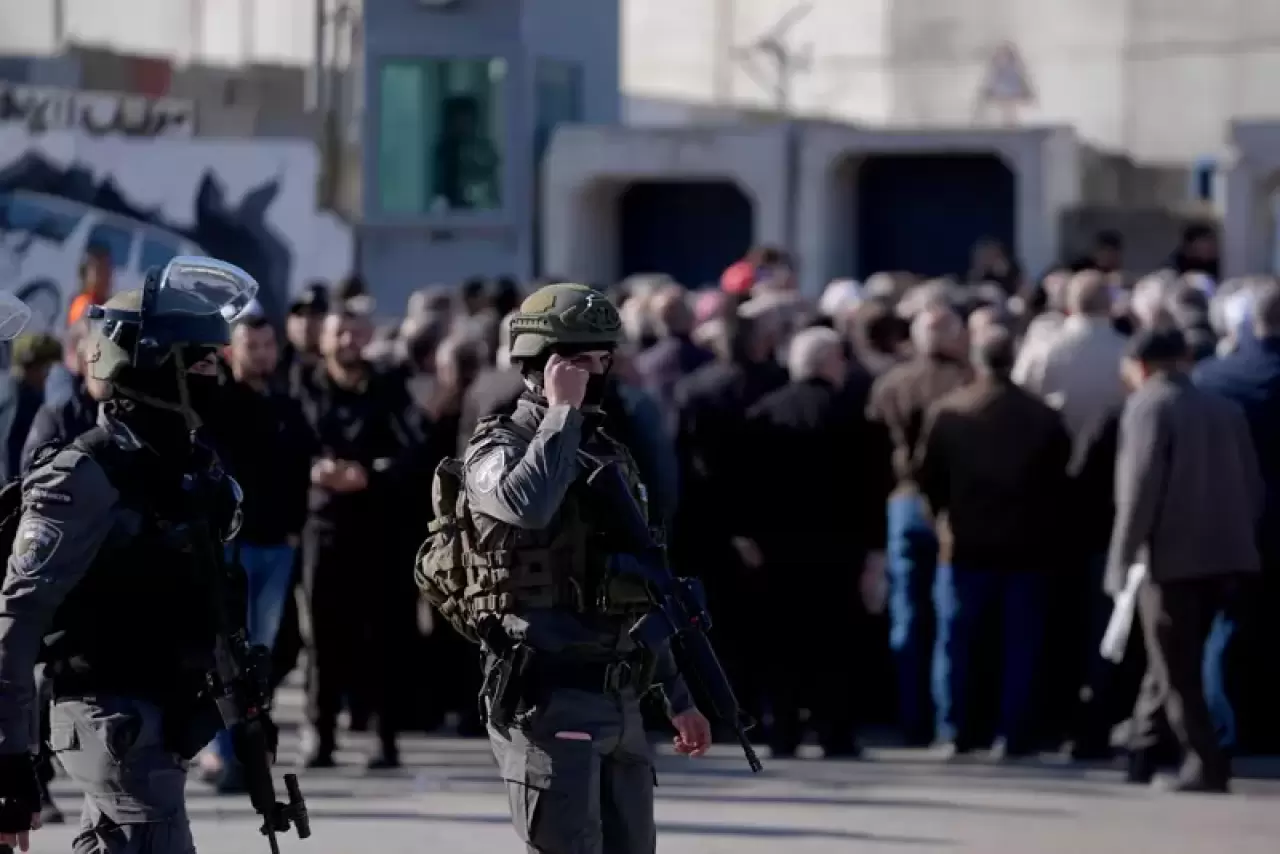 Soykırımcıdan Ramazan zulmü: Mescid-i Aksa'ya gelecek Filistinlilere yine kısıtlama! 3