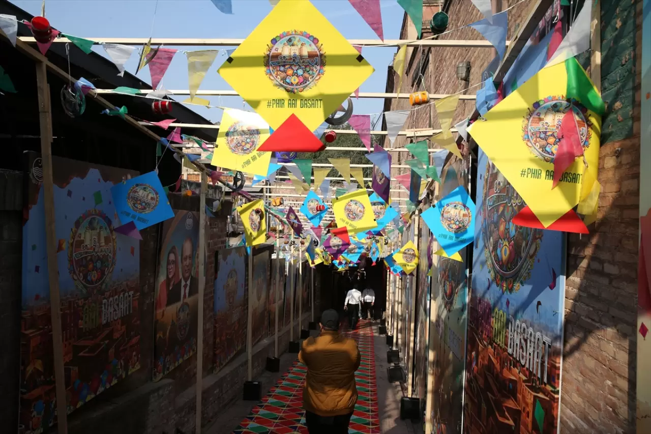 Ölümcül kazalar sonrası yasaklanmıştı: Basant festivali yeniden Lahor’da 9