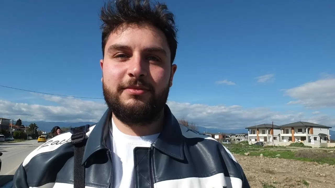 Yol çöktü, kanalizasyon taştı, vatandaş isyan etti 1