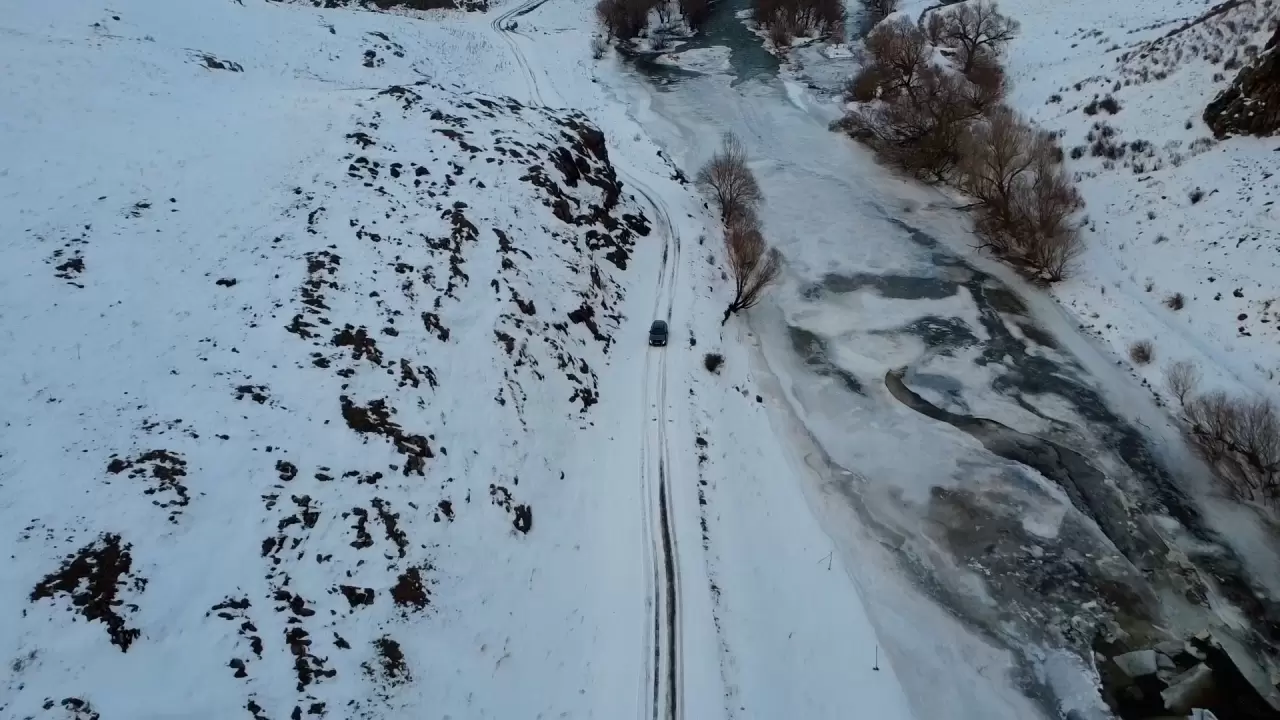 Beyaza bürünen Akyaka Kanyonu büyüledi! Ortaya kartpostallık görüntüler çıktı 3