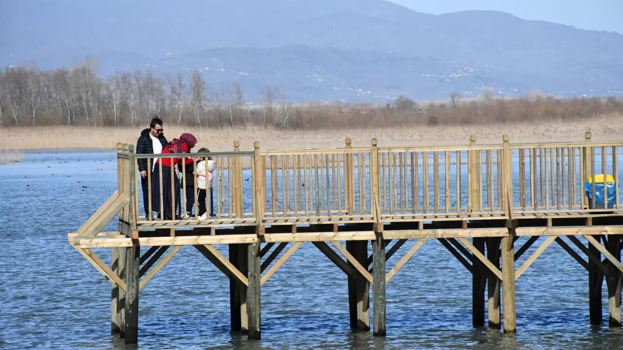 Doğaseverler Efteni Gölü Kuş Cenneti'nde buluştu 2