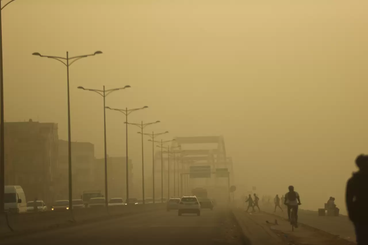 Sahra'dan gelen toz bulutu Senegal'i etkisi altına aldı 7