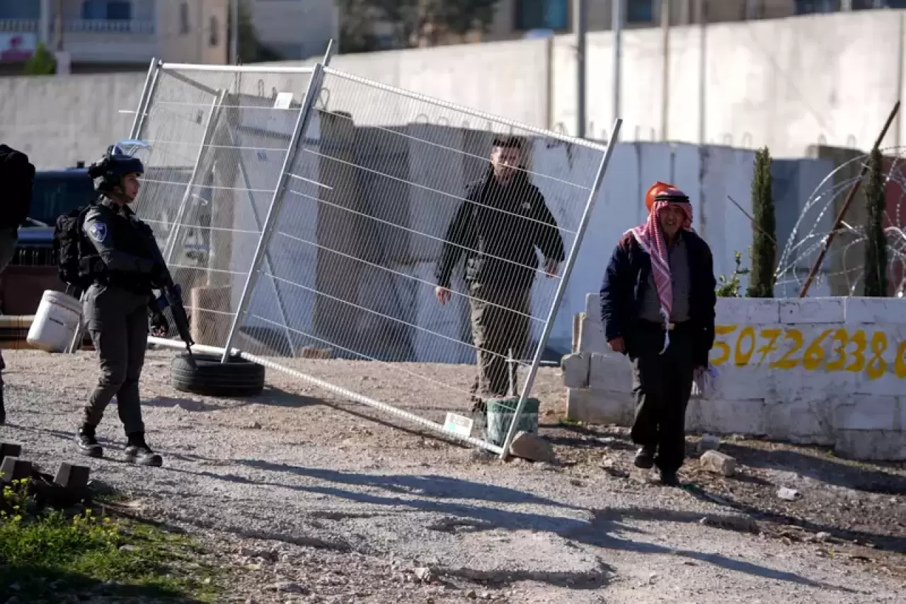 Soykırımcıdan Ramazan zulmü: Mescid-i Aksa'ya gelecek Filistinlilere yine kısıtlama! 7