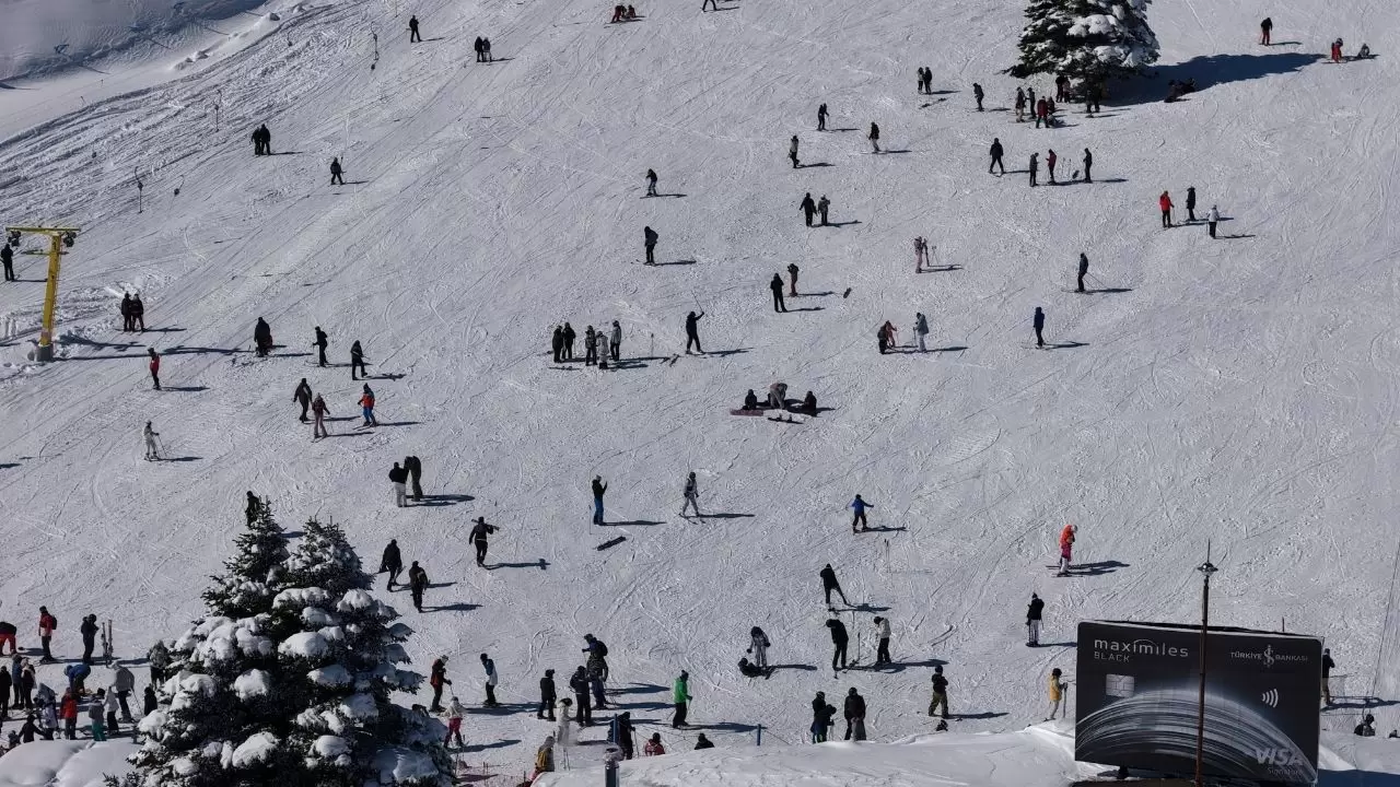 Oteller bölgesinde büyük yoğunluk yaşanıyor 1