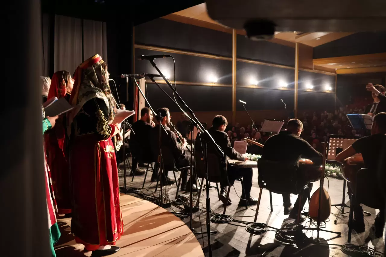 Erzurum'daki çocuklardan duygusal müzik şöleni 3