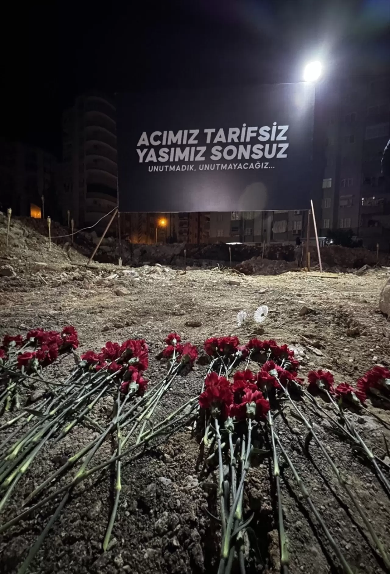 11 ilde sessiz yürüyüş, tek yürek dua: 6 Şubat unutulmadı 13