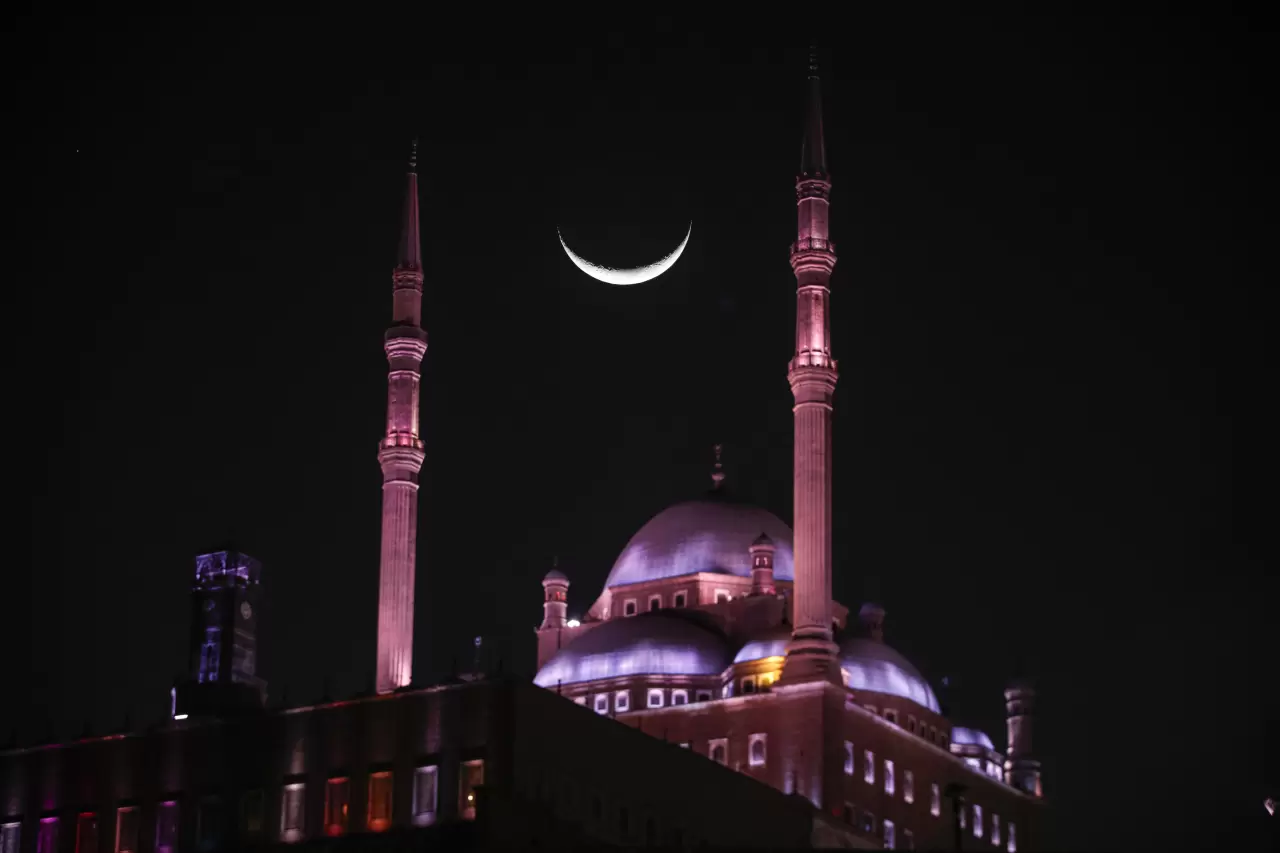 Hilal ve Muhammed Ali Camisi aynı karede 4