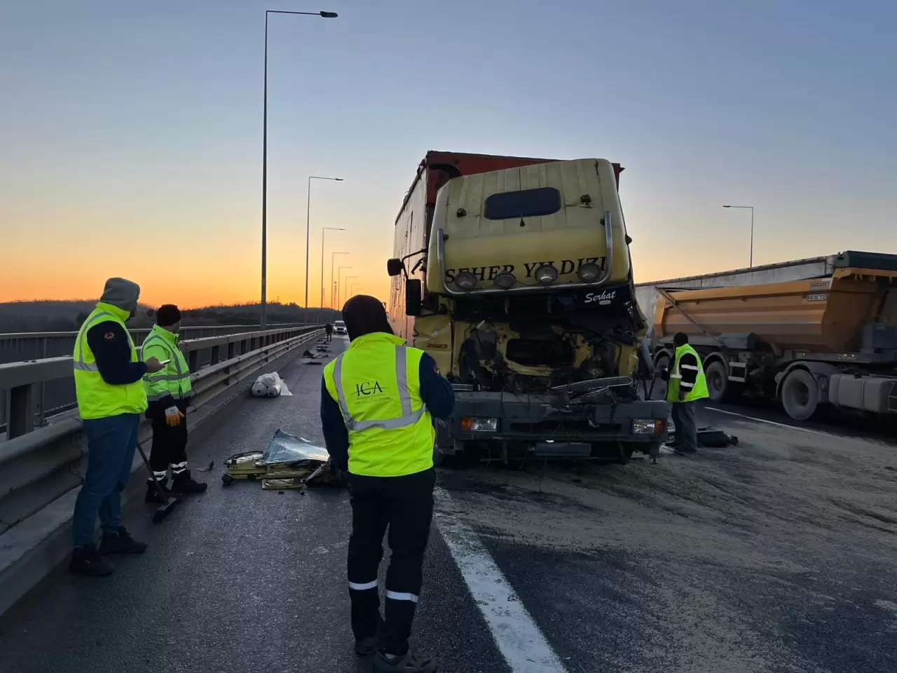 Edirne istikametinde trafik kilitlendi! 3