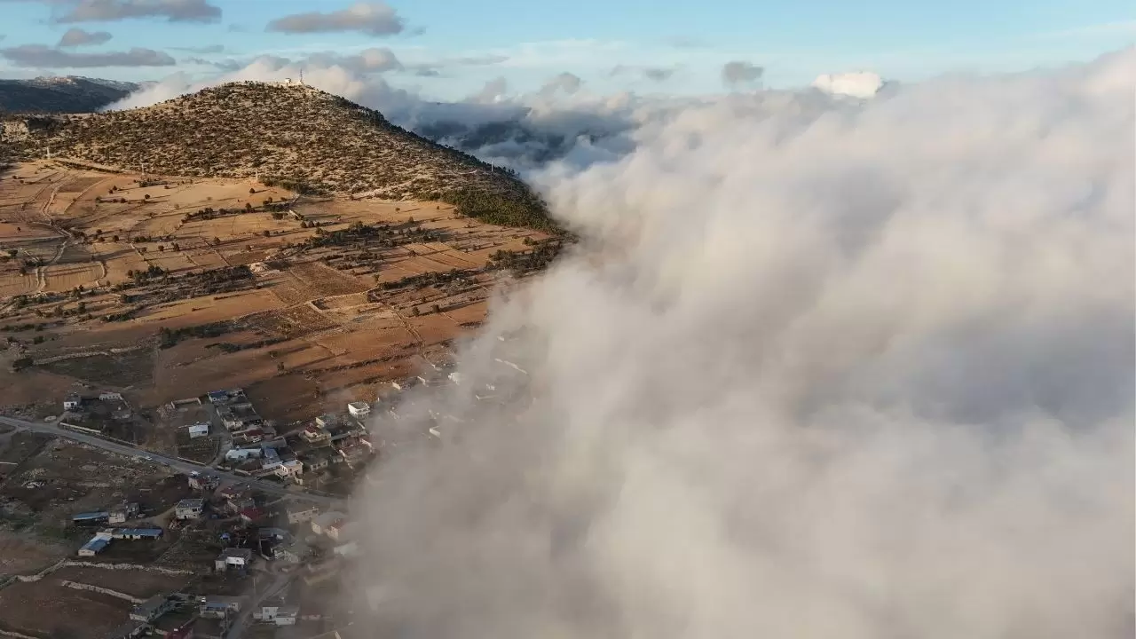 Toros Dağları’nın eteklerinde 'sis denizi' 4
