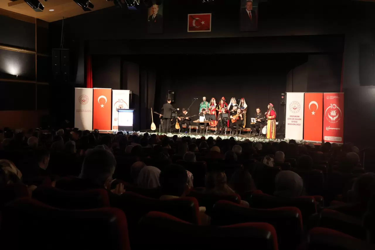 Erzurum'daki çocuklardan duygusal müzik şöleni 2