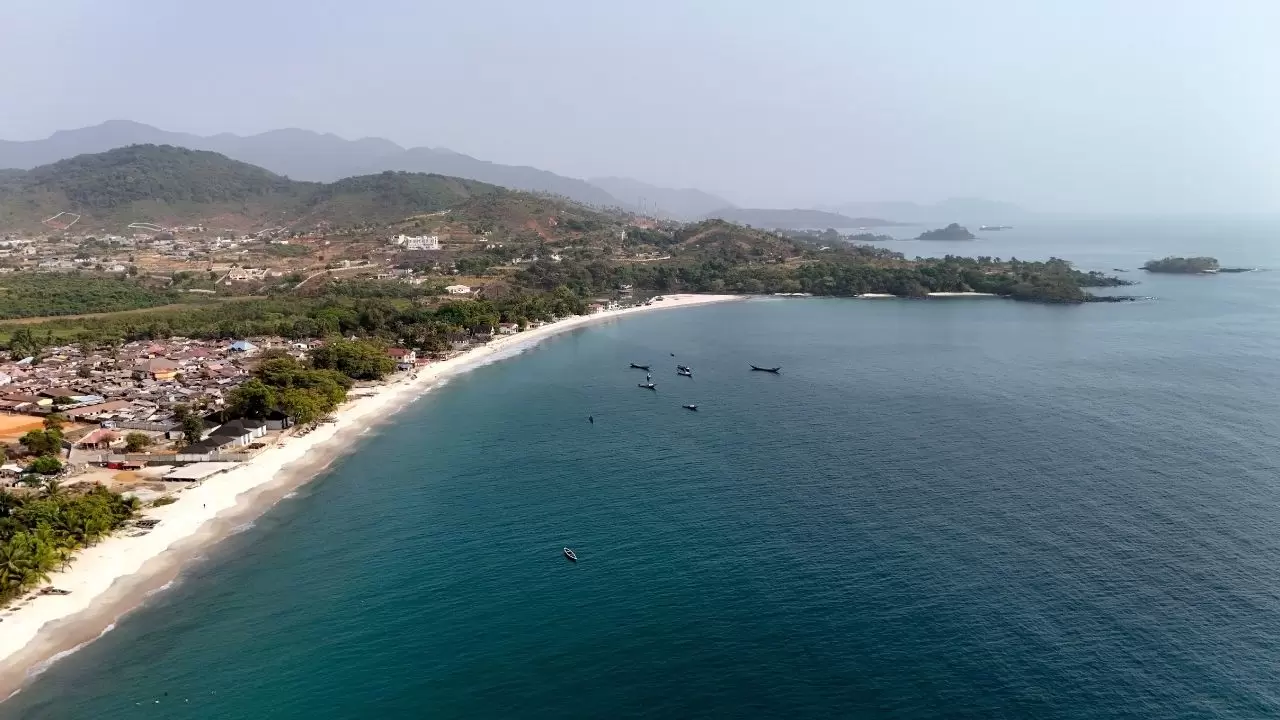 Freetown’da tatil sezonu başladı 4