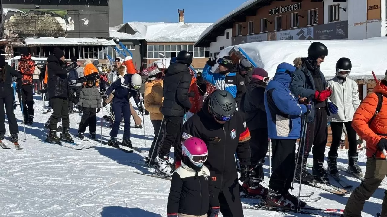 Oteller bölgesinde büyük yoğunluk yaşanıyor 9