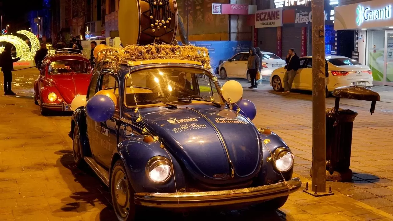 Davulcular sokak sokak gezdi, sahur sofraları kuruldu 4