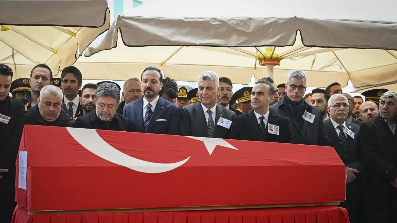 Katar Şehitleri Ankara'da son yolculuğuna uğurlandı 6