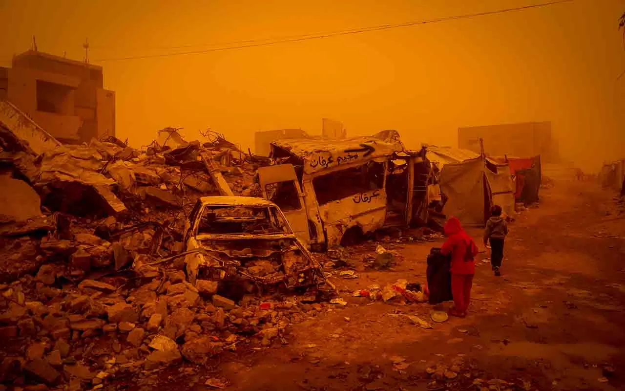 Gazze'yi bu kez de kum fırtınası vurdu! 1