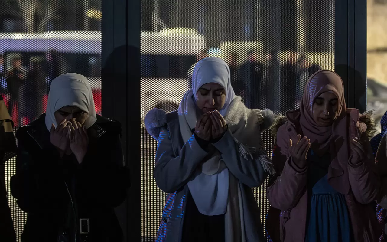 İsrail, Kadir Gecesi’nde de Mescid-i Aksa’yı Müslümanlara kapattı 19