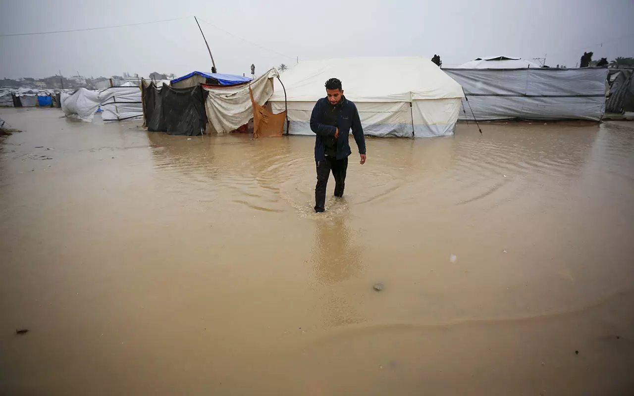 Filistinlileri bu kez sel vurdu! Gazze'de yürek sızlatan görüntüler... 8