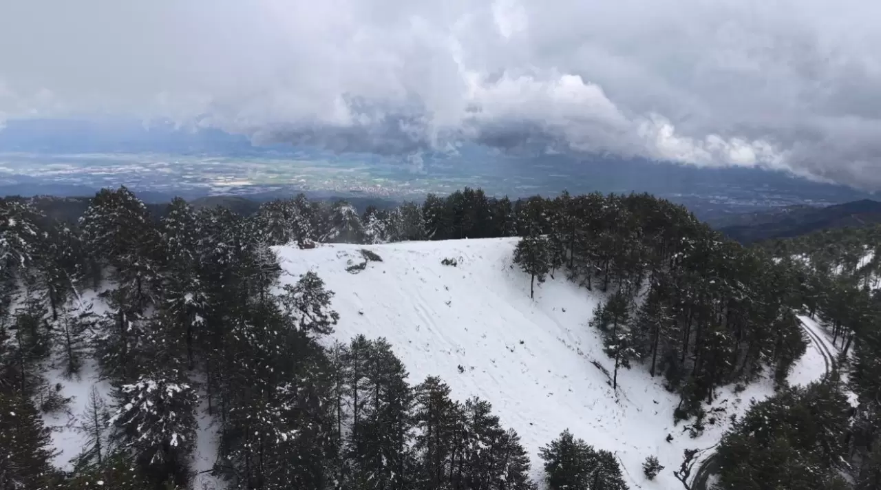 Mart sürprizi! Paşa Yaylası kış manzarasına büründü 2