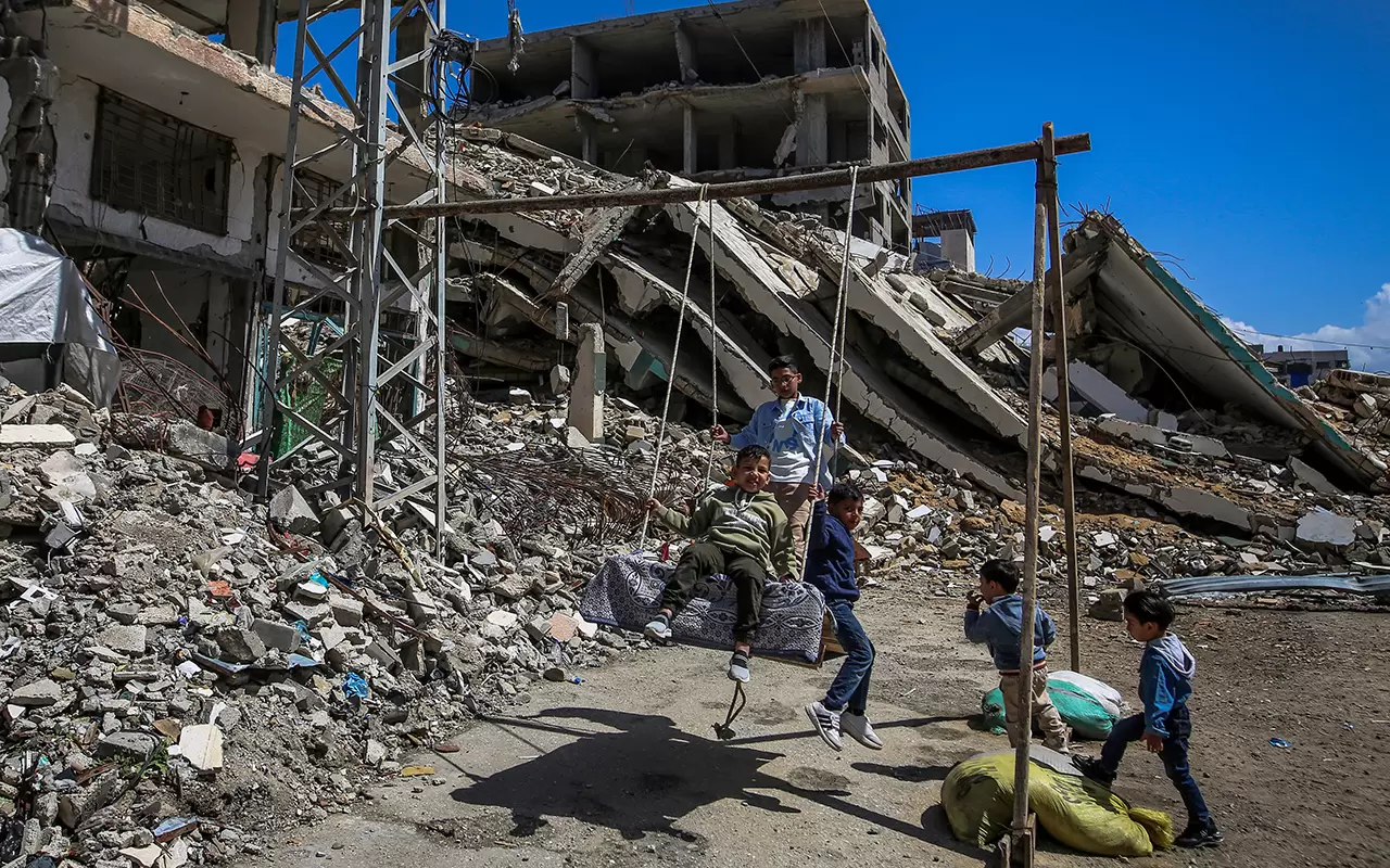 Gazze'de enkazın gölgesindeki "bayram" 7