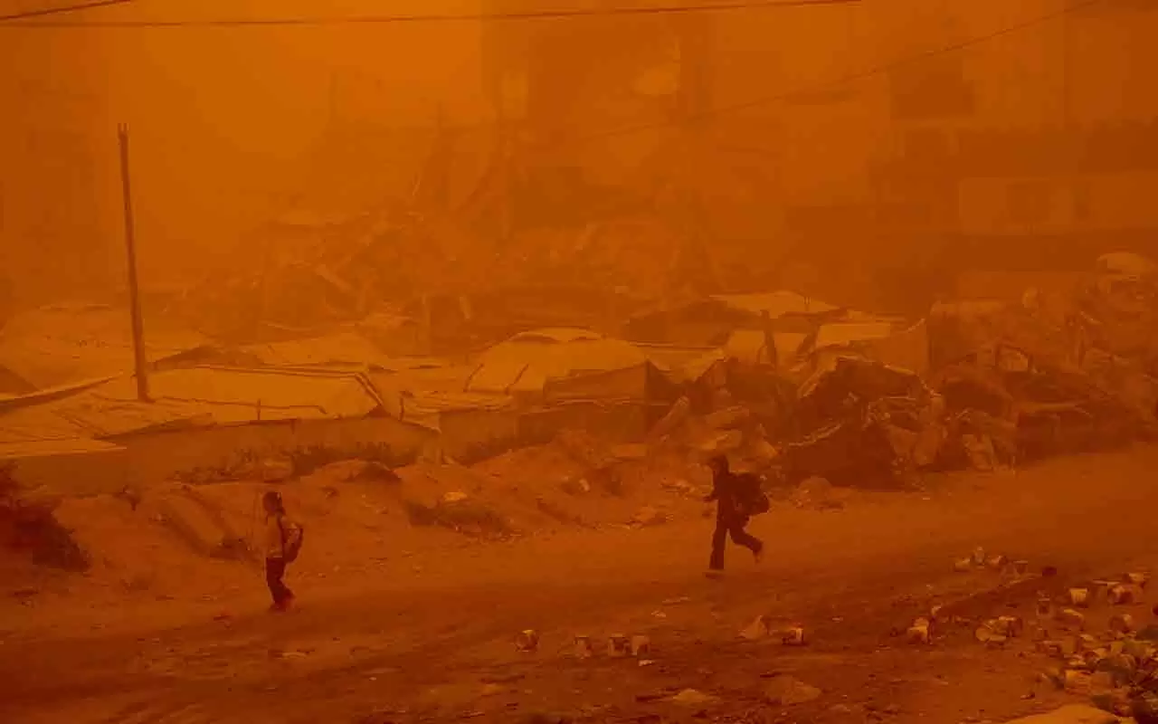 Gazze'yi bu kez de kum fırtınası vurdu! 6