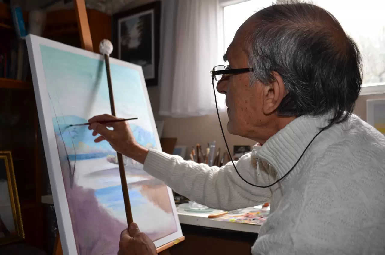 55 yıldır en yakın arkadaşı resim tuvali oldu! Atölyesini kurdu 1