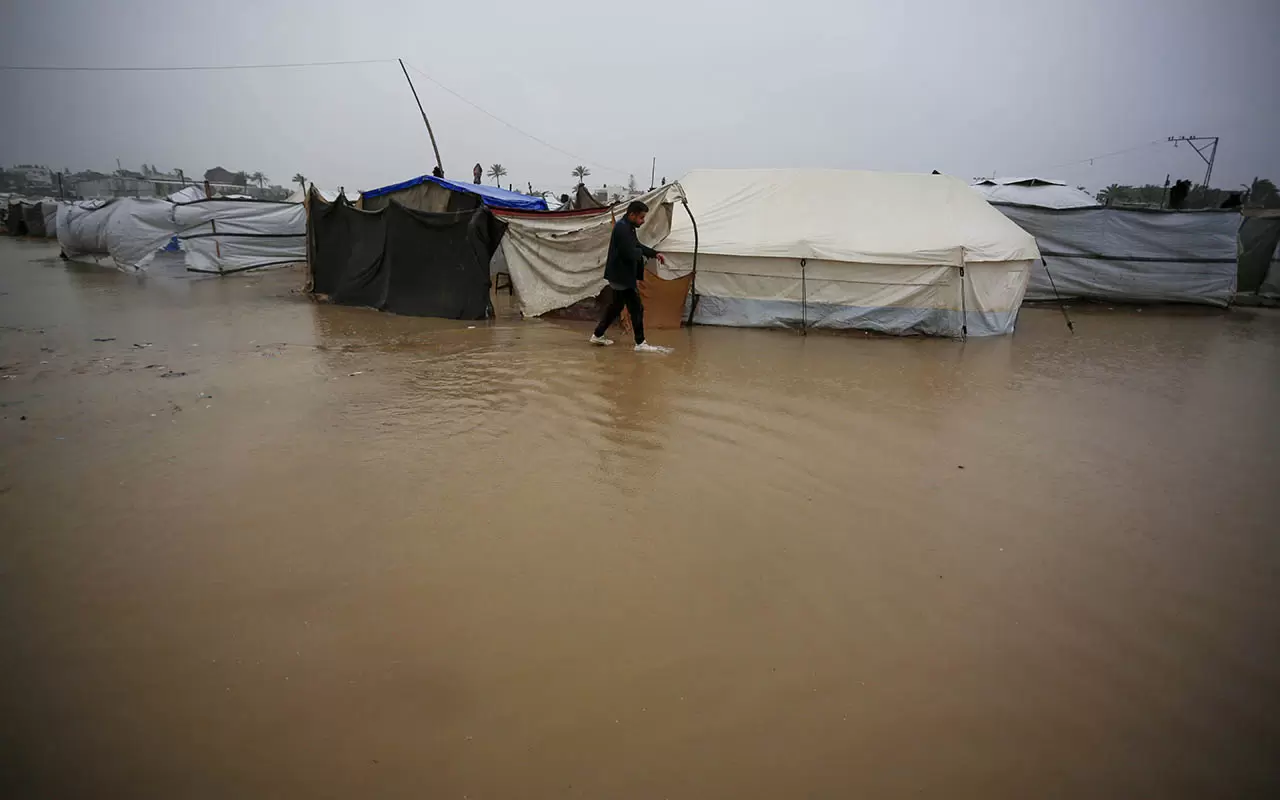 Filistinlileri bu kez sel vurdu! Gazze'de yürek sızlatan görüntüler... 7