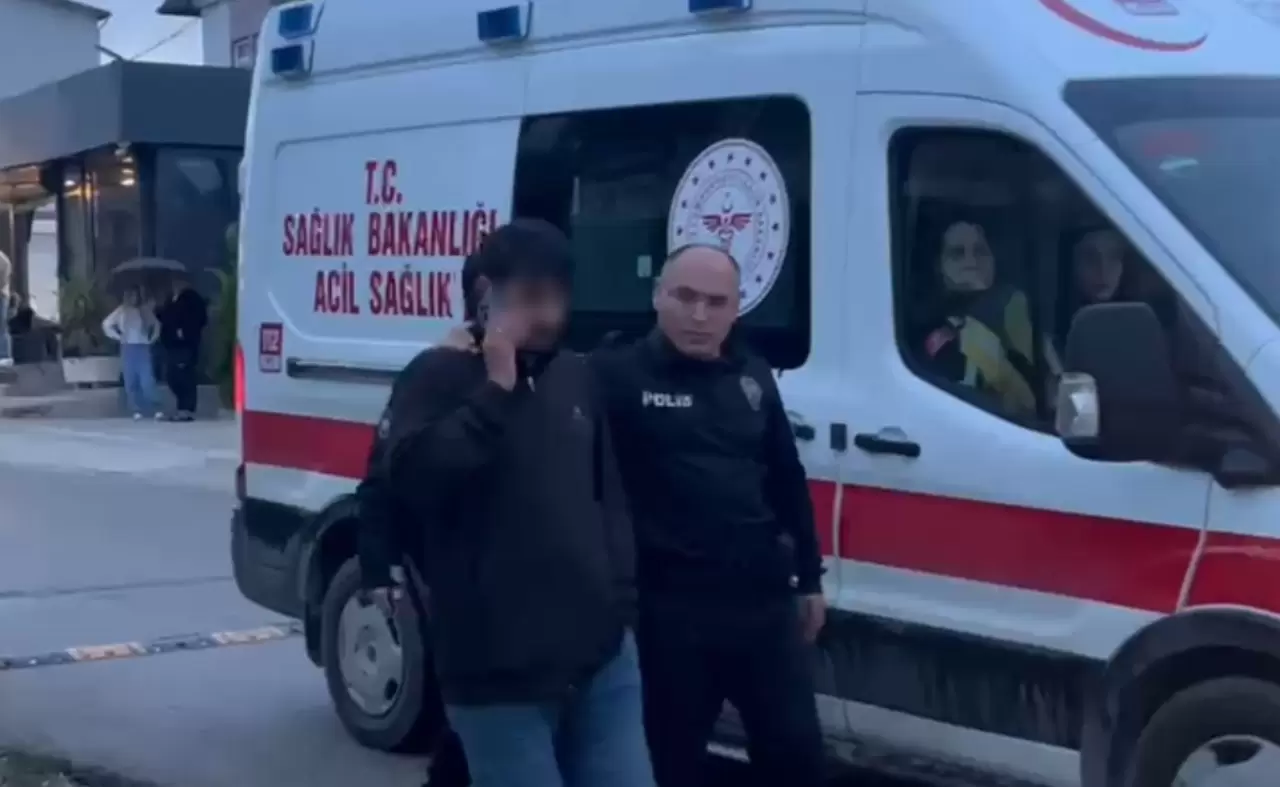 Eşi telefonu açmayınca 9. kata çıktı, ikna hattı 2 saat sürdü! 5