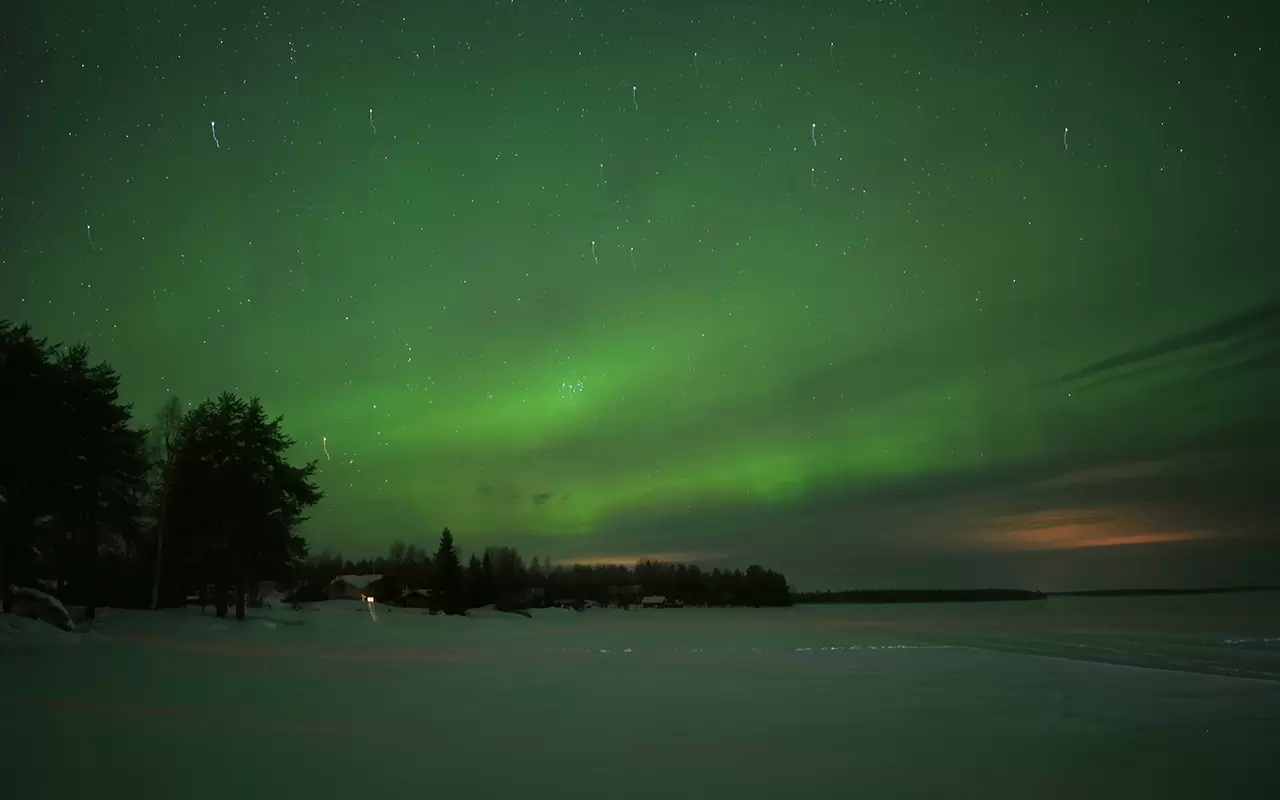 Kuzey ışıklarının Finlandiya'daki görüntüsü mest etti 5