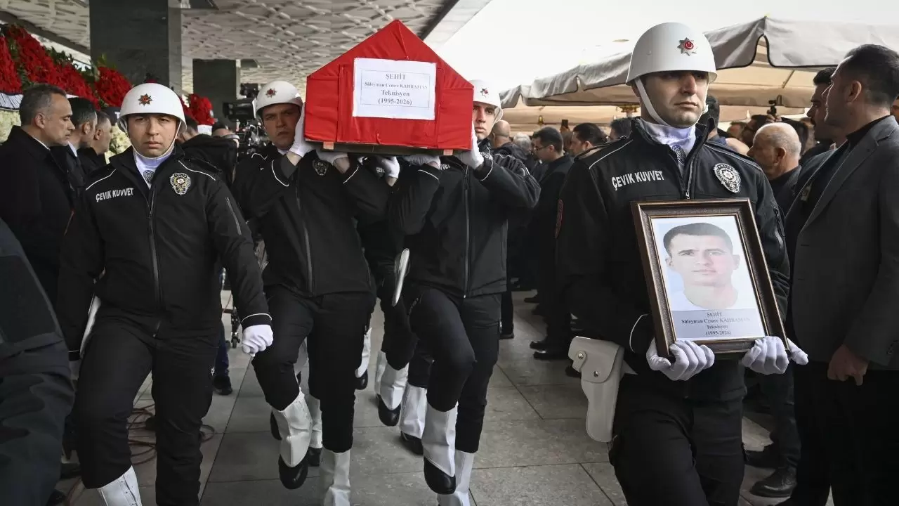 Katar Şehitleri Ankara'da son yolculuğuna uğurlandı 4