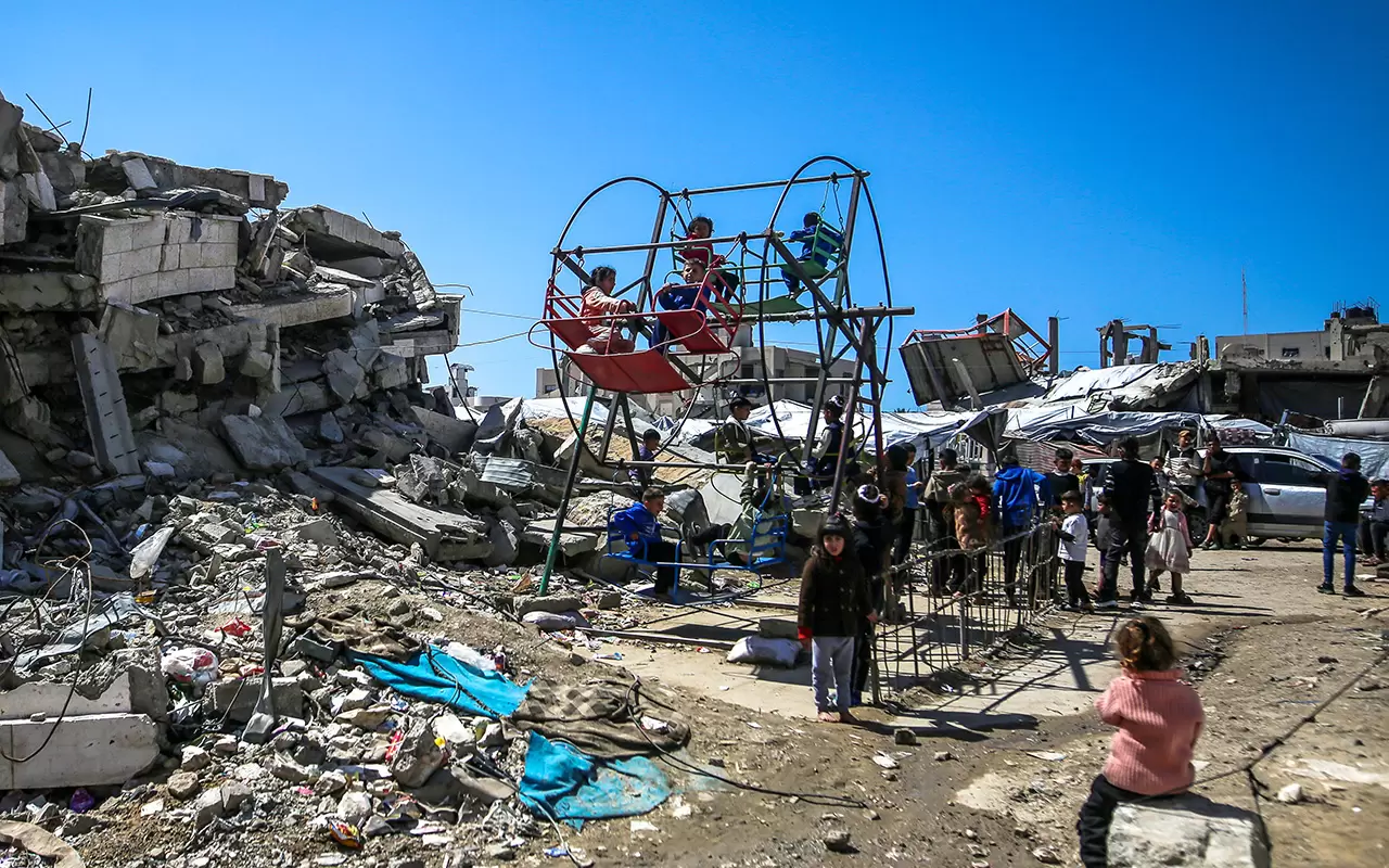 Gazze'de enkazın gölgesindeki "bayram" 4