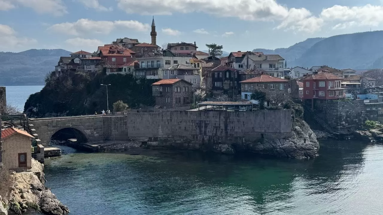 Tarihin kalbi Safranbolu, doğanın kucağı Sapanca ve dünyanın gözbebeği Amasra! 14