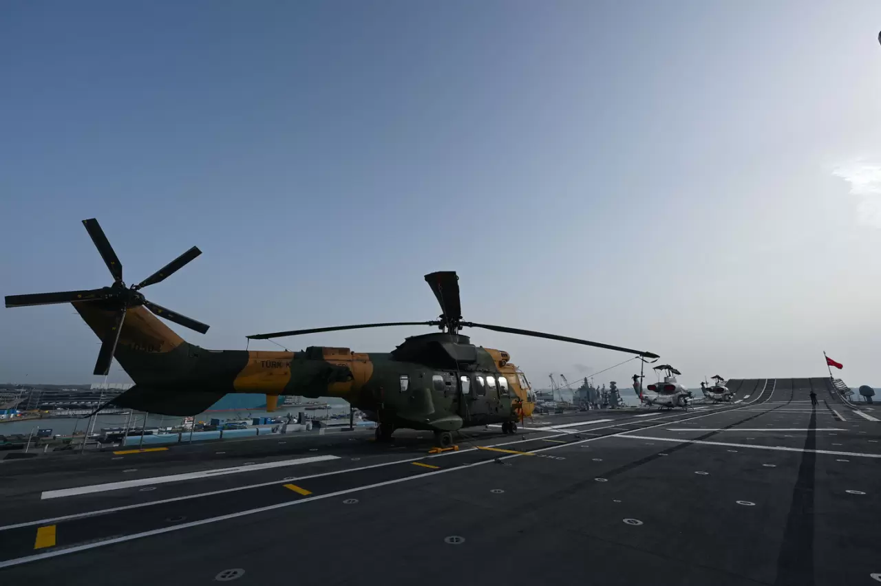 TCG Anadolu Southampton’da: Türk savunma sanayisi gövde gösterisi yaptı 8