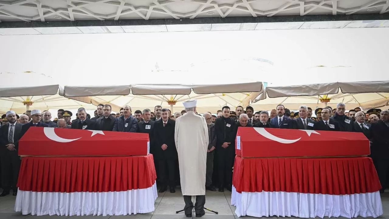 Katar Şehitleri Ankara'da son yolculuğuna uğurlandı 5