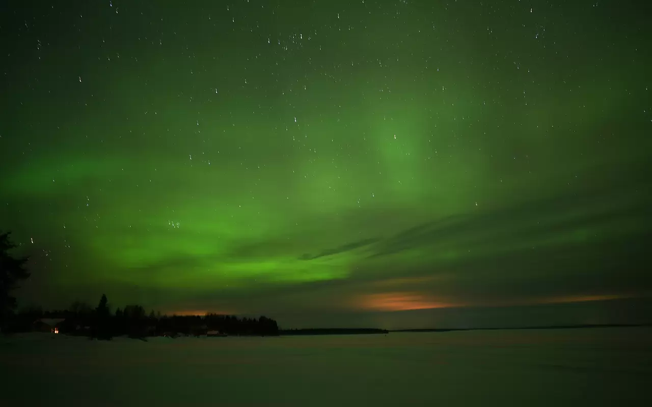 Kuzey ışıklarının Finlandiya'daki görüntüsü mest etti 2