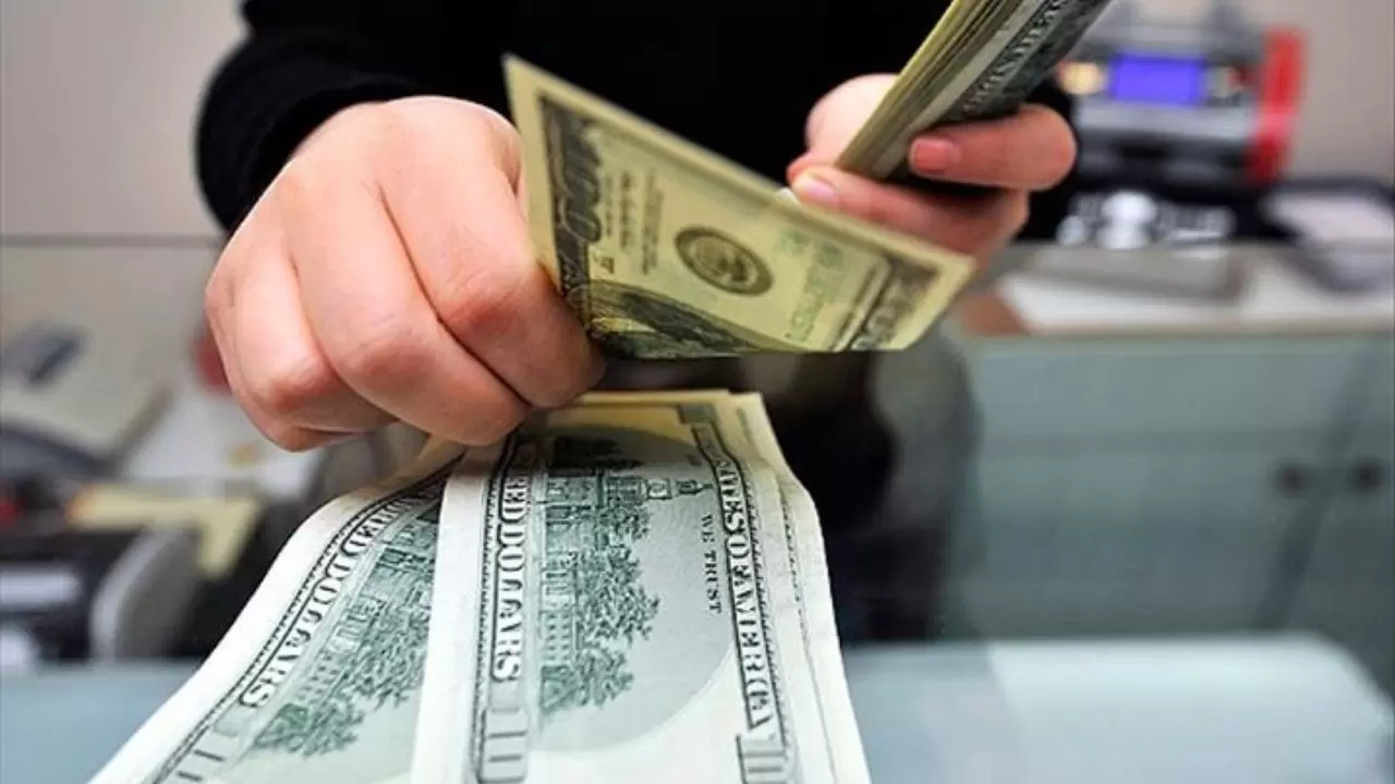 Mart ayının ilk iş gününde dolar kaç TL? 1