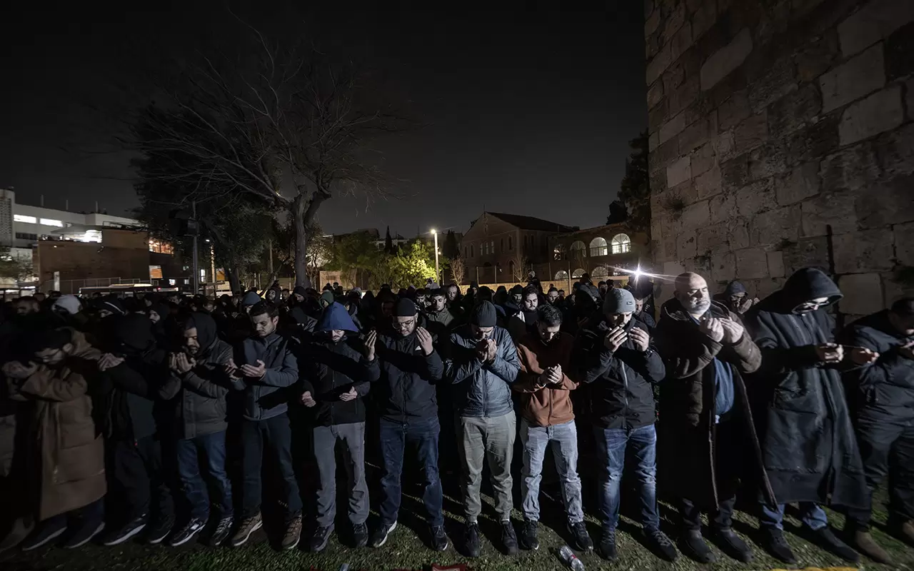 İsrail, Kadir Gecesi’nde de Mescid-i Aksa’yı Müslümanlara kapattı 17