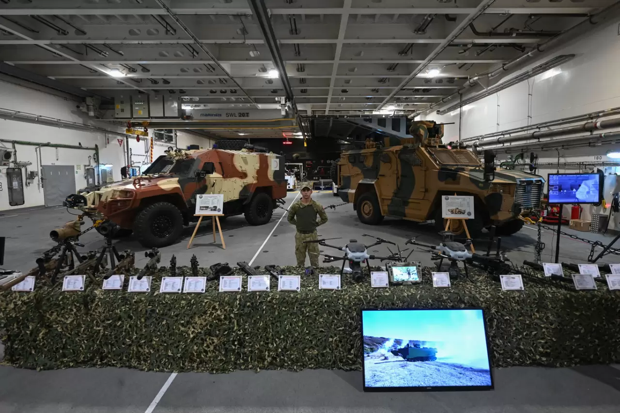 TCG Anadolu Southampton’da: Türk savunma sanayisi gövde gösterisi yaptı 4