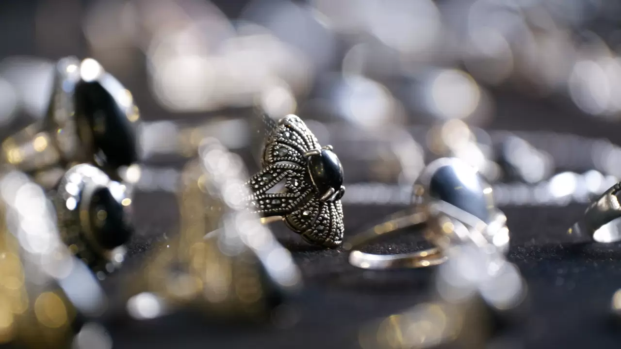 Oltu Taşı’nın yer altından tezgaha uzanan sabır yolculuğu 3