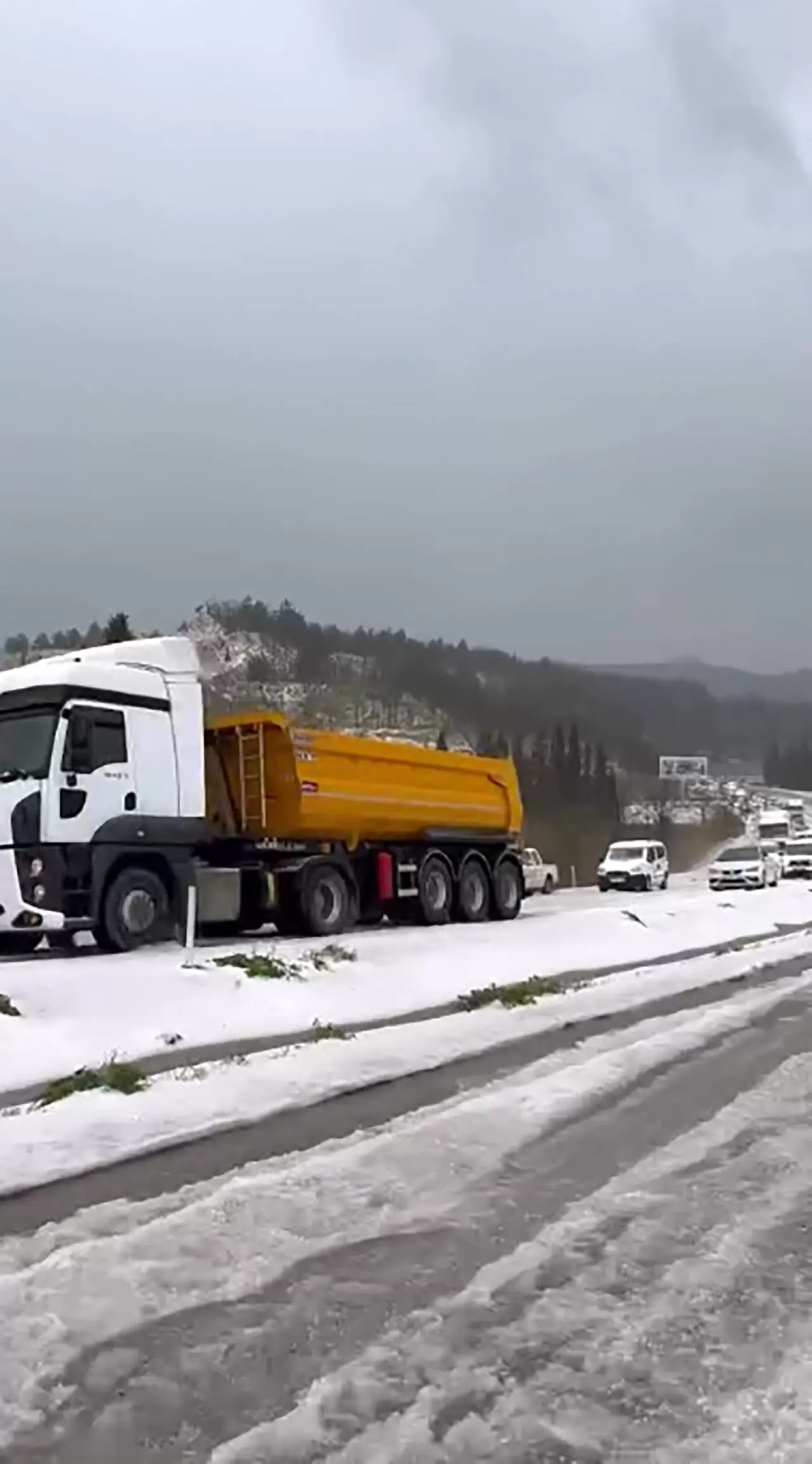 Yatağan-Milas kara yolunda dolu felaketi! Sürücüler zor anlar yaşadı! 1