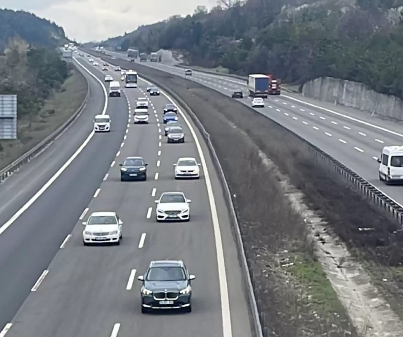 TEM ve İzmir otoyollarında 'gece mesaisi' başlıyor 9