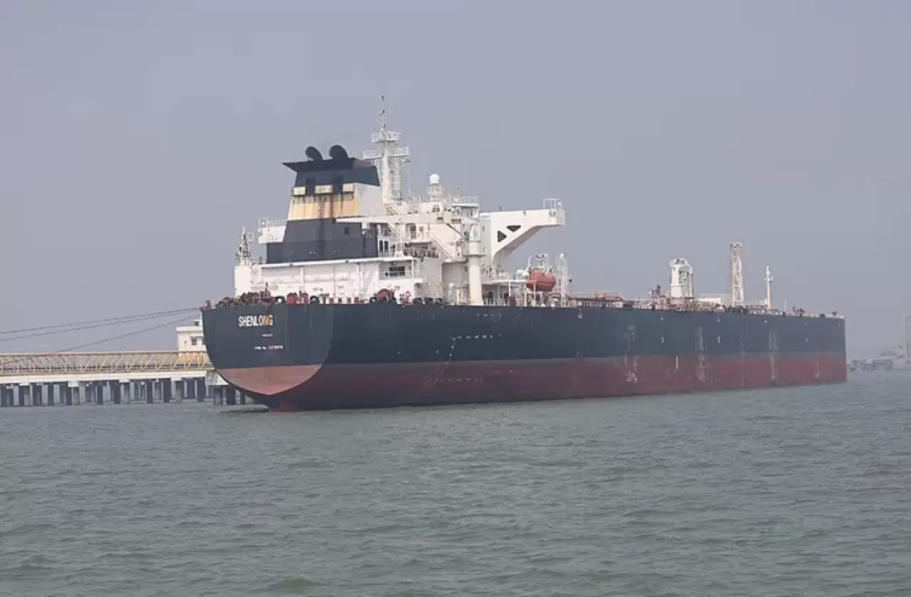 Hürmüz’de büyük risk: Trump’ın planı felakete sürükleyebilir 9