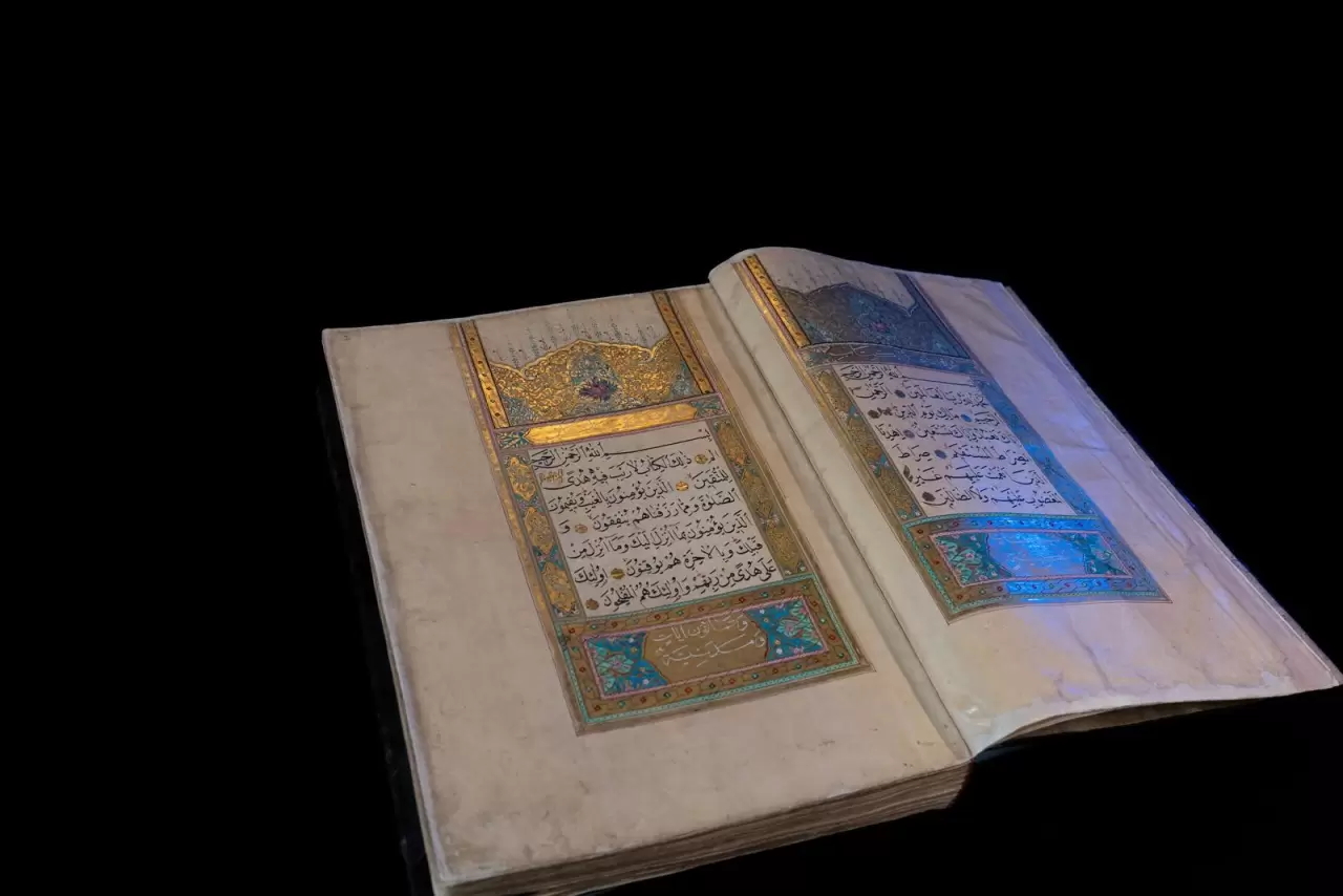 Kutsal emanetleri 1,5 milyonu aşkın kişi ziyaret etti 1