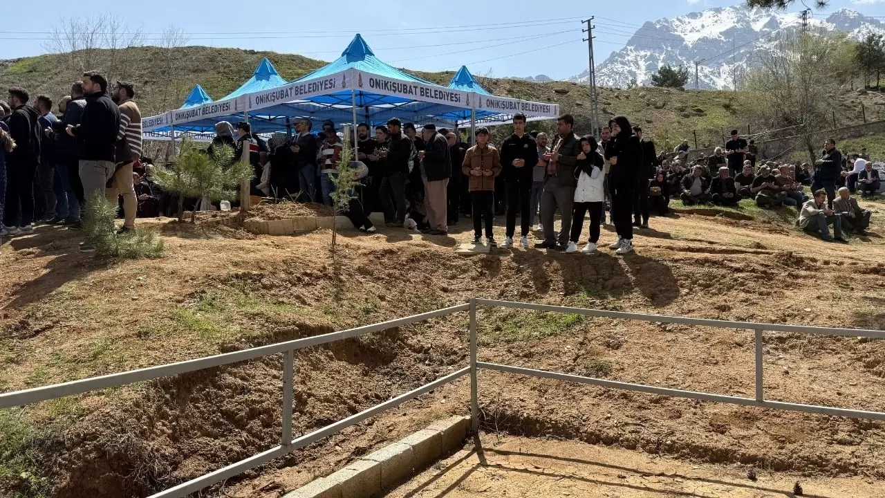 Ayla öğretmen’in eşinden yürek yakan veda 3