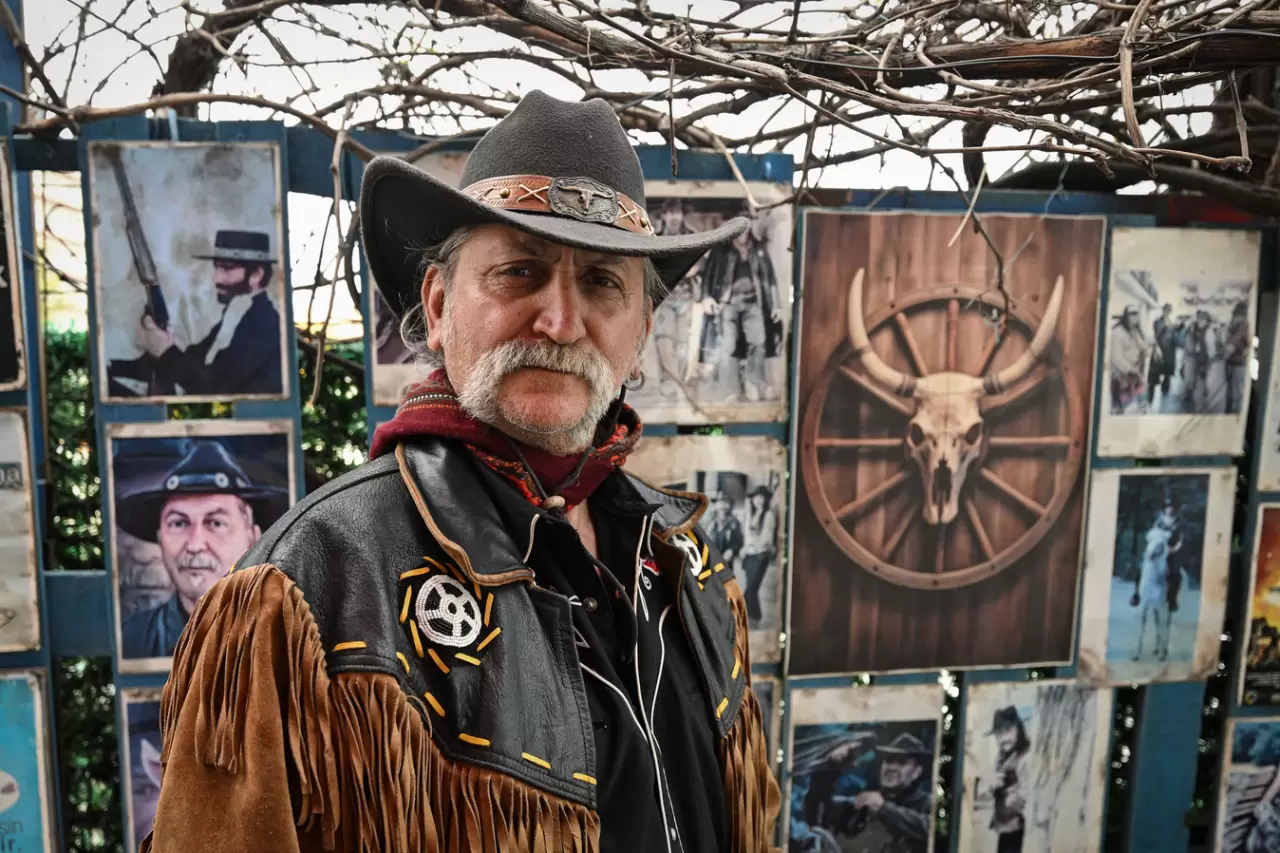 Samatya’da bir Vahşi Batı kasabası: Bu kahvehanede sadece 'Kovboylar' var! 3