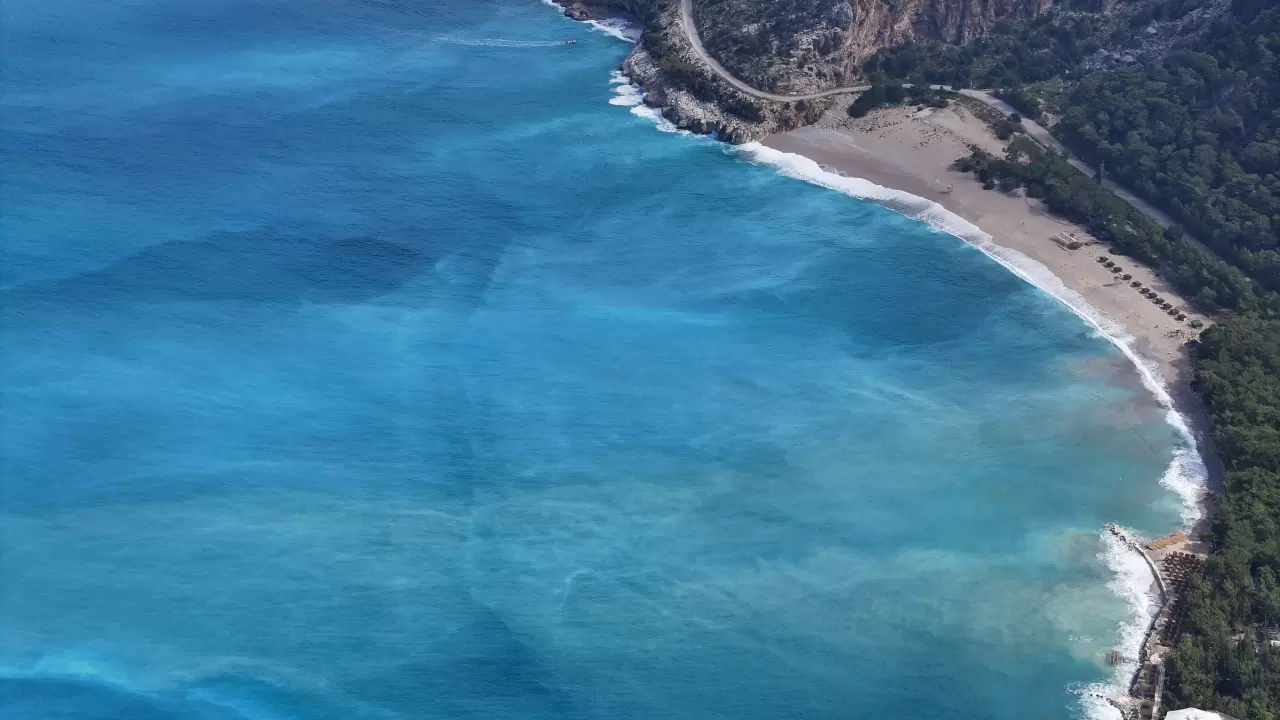 Ölüdeniz turkuaz rengine büründü 1