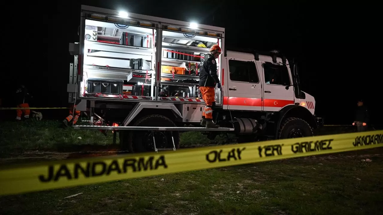 Ankara’da askeri helikopter kaza kırıma uğradı! Sincan Kaymakamı'ndan sevindiren açıklama 4