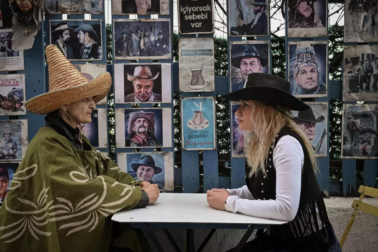 Samatya’da bir Vahşi Batı kasabası: Bu kahvehanede sadece 'Kovboylar' var! 20