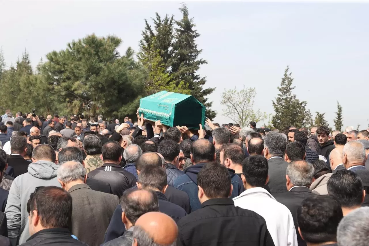 10 can 10 ayrı hikaye... Öğrenciler son yolculuğuna uğurlanıyor 4