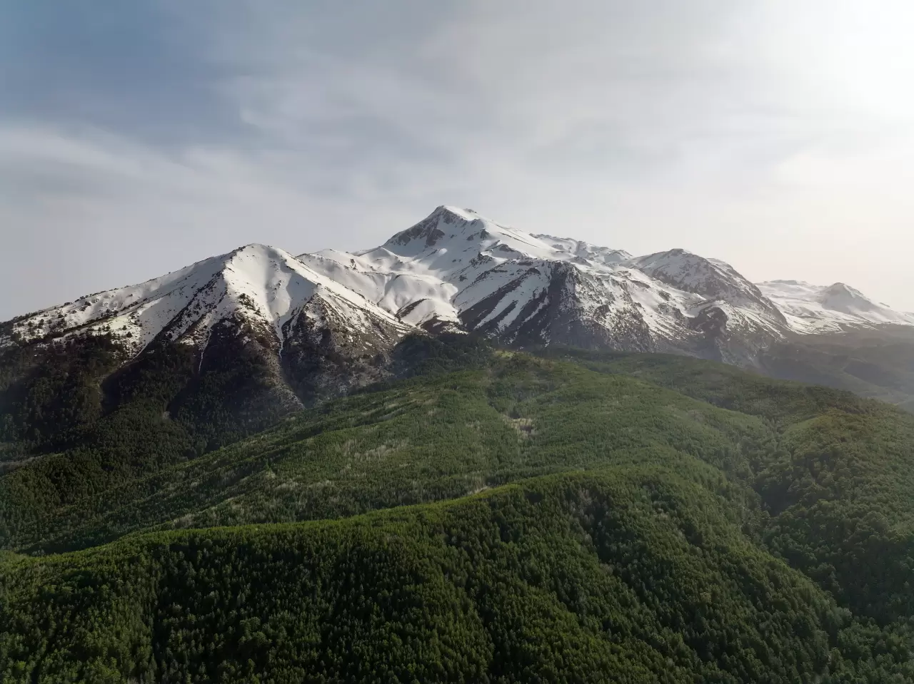 Kış ve bahar bir arada: Beyşehir Gölü manzarasıyla hayran bıraktı 5